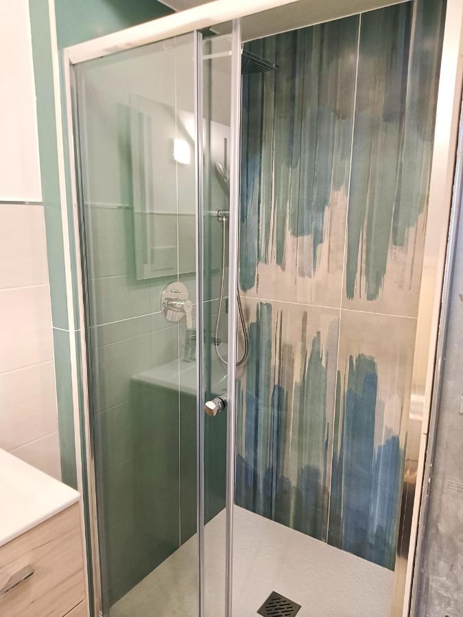 Apartmán Bilocale Fronte Mare Giardini Naxos Exteriér fotografie
