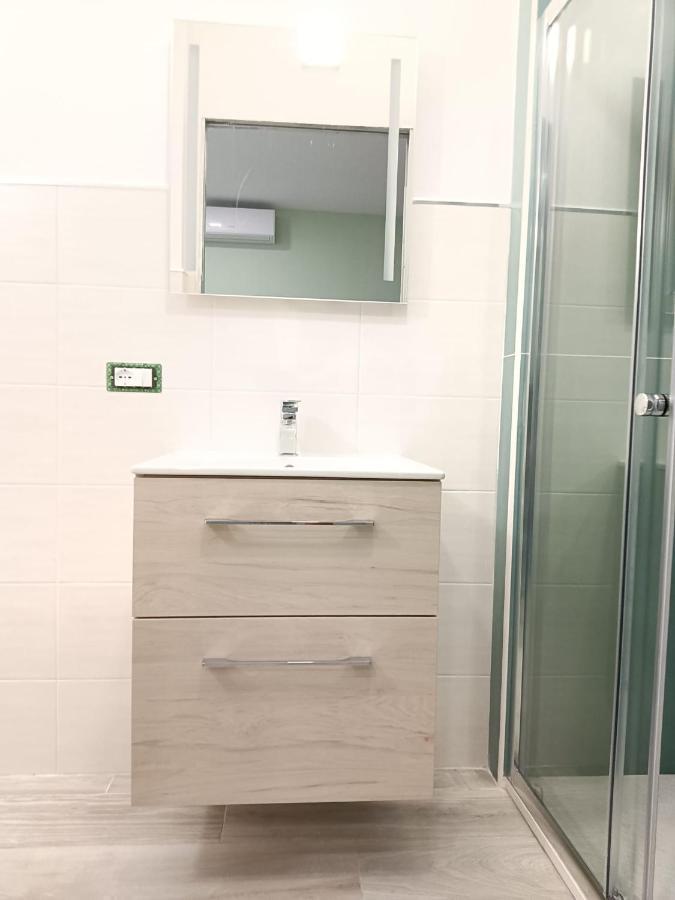 Apartmán Bilocale Fronte Mare Giardini Naxos Exteriér fotografie