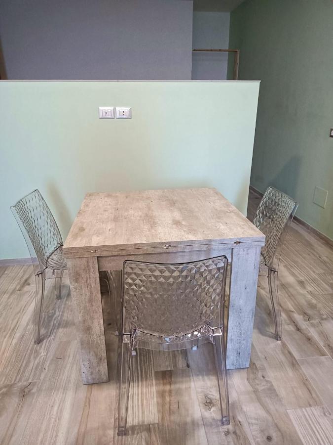 Apartmán Bilocale Fronte Mare Giardini Naxos Exteriér fotografie